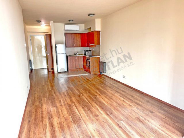 Kiadó téglalakás, albérlet, XI. kerületben, Váli utcában