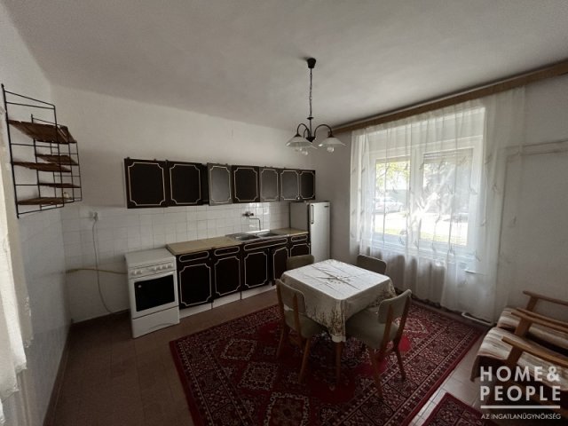 Eladó családi ház, Kisteleken 41.9 M Ft / költözzbe.hu