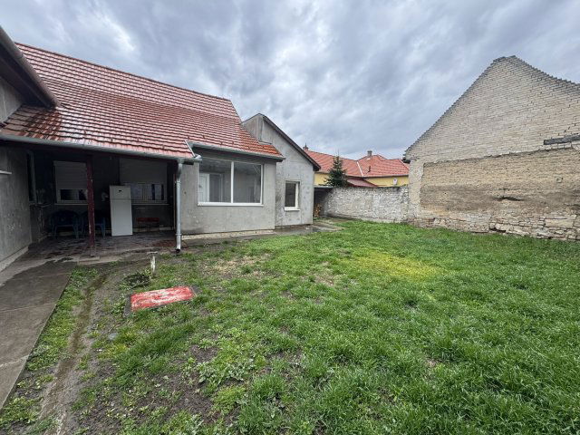 Eladó családi ház, Budapesten, XXIII. kerületben, Zeller utcában