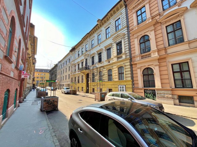 Eladó téglalakás, Budapesten, IX. kerületben 39.99 M Ft