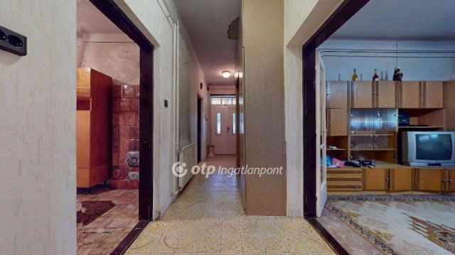 Eladó családi ház, Érpatakon 35 M Ft, 4 szobás