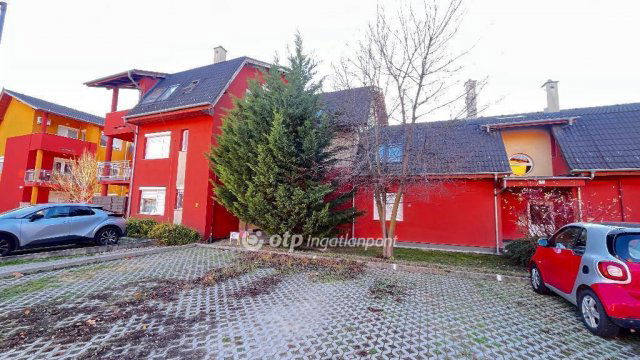 Eladó téglalakás, Szigetszentmiklóson 67.9 M Ft, 1+1 szobás