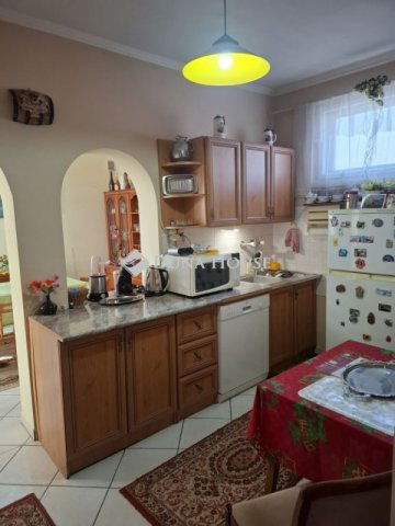 Eladó családi ház, Bácsalmáson 19.5 M Ft, 3 szobás