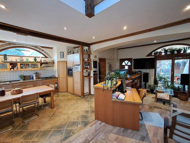 Eladó családi ház, Budapesten, XV. kerületben 124.9 M Ft