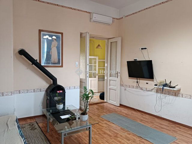 Eladó téglalakás, Kiskunfélegyházán 39.9 M Ft, 4 szobás