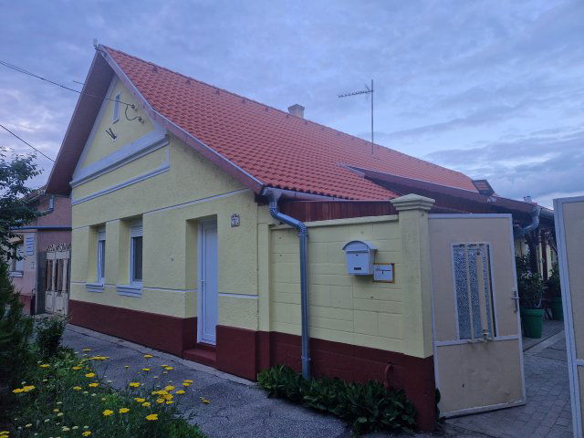 Eladó családi ház, Makón, Thököly utcában 41.9 M Ft, 3 szobás