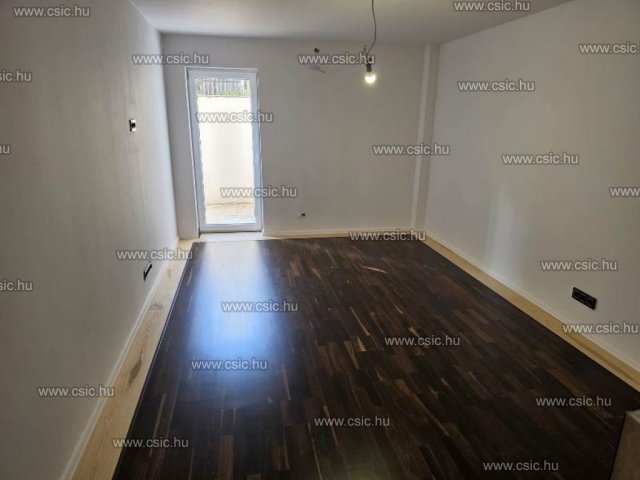 Eladó téglalakás, Budapesten, II. kerületben 80 M Ft, 2+1 szobás