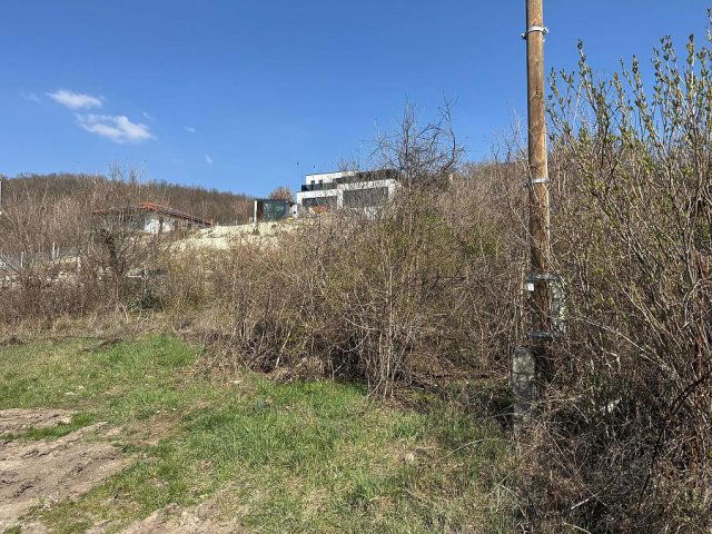 Eladó telek, Pomázon 40 M Ft / költözzbe.hu