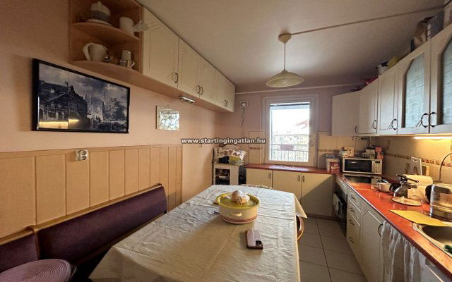 Eladó panellakás, Budapesten, IV. kerületben, Dunakeszi utcában