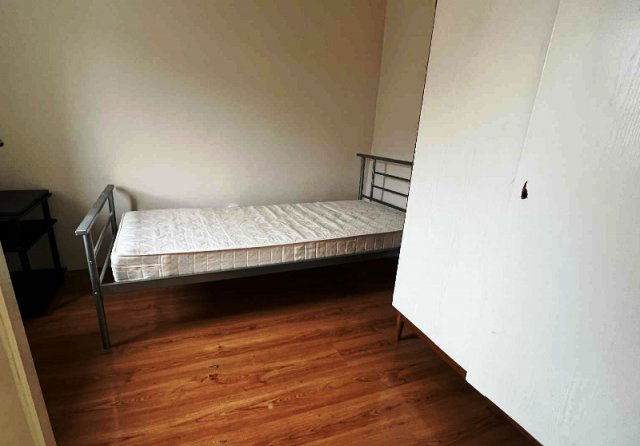 Kiadó téglalakás, albérlet, Pécsett, Király utcában, 2 szobás