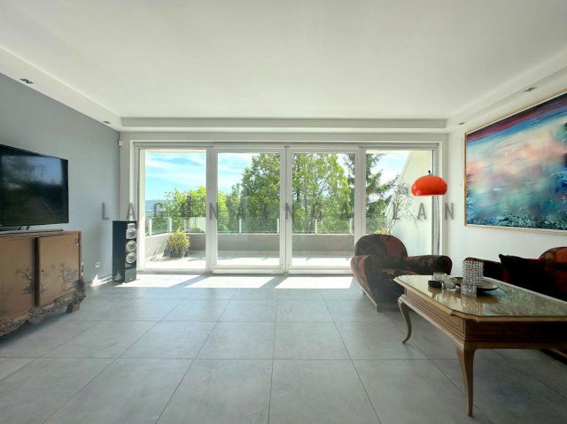 Eladó ikerház, Budapesten, II. kerületben, Nagybányai úton