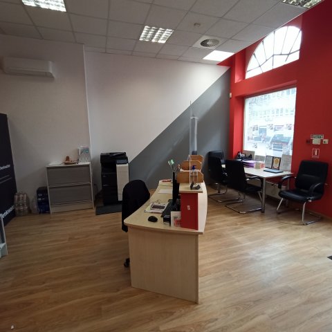 Eladó üzlethelyiség, Szolnokon 126.6 M Ft / költözzbe.hu