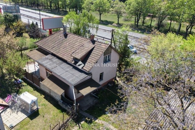 Eladó családi ház, Budapesten, XVIII. kerületben 105 M Ft