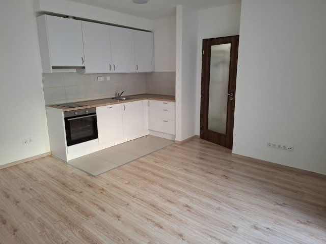 Kiadó téglalakás, albérlet, VIII. kerületben, Tolnai Lajos utcában