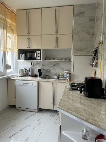 Kiadó panellakás, albérlet, Debrecenben, Martonfalvi utcában