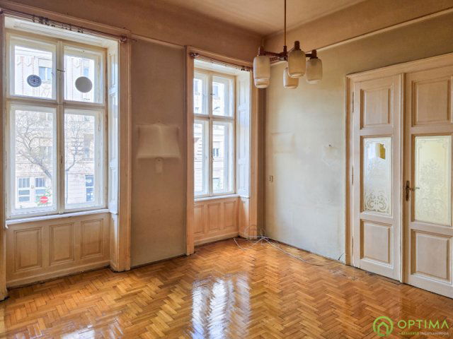 Eladó téglalakás, VII. kerületben, Rottenbiller utcában