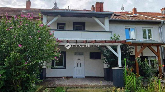 Eladó családi ház, Bükön 94.9 M Ft, 9 szobás