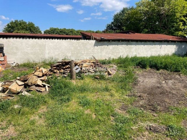 Eladó családi ház, Mohácson 48.9 M Ft, 4 szobás