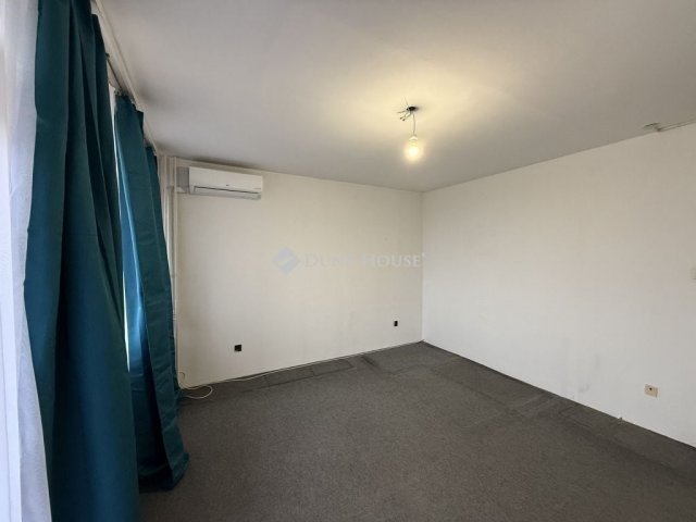 Eladó téglalakás, Budapesten, XVIII. kerületben 69.9 M Ft