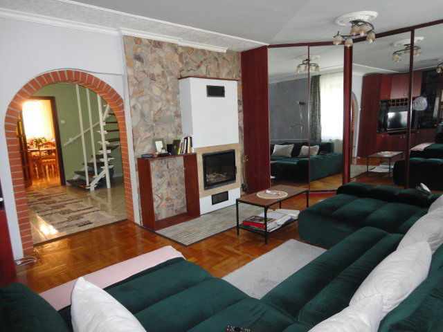 Eladó családi ház, Nyíregyházán 94.8 M Ft, 4 szobás