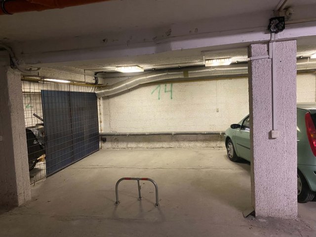 Eladó garázs, Budapesten, XIV. kerületben 7.5 M Ft