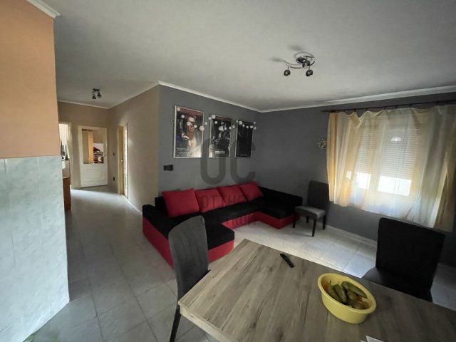 Eladó nyaraló, Balatonbogláron 64.99 M Ft, 4 szobás