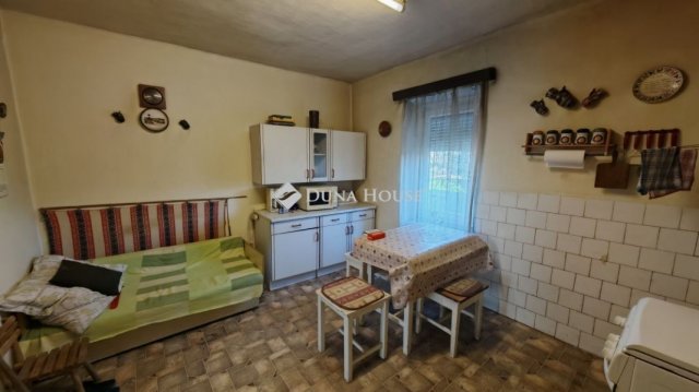 Eladó családi ház, Gutorföldén 8.9 M Ft, 2 szobás