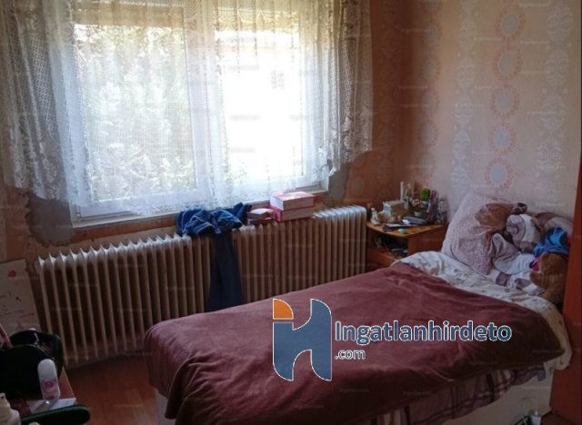 Eladó családi ház, Atkáron 22.9 M Ft, 2+1 szobás