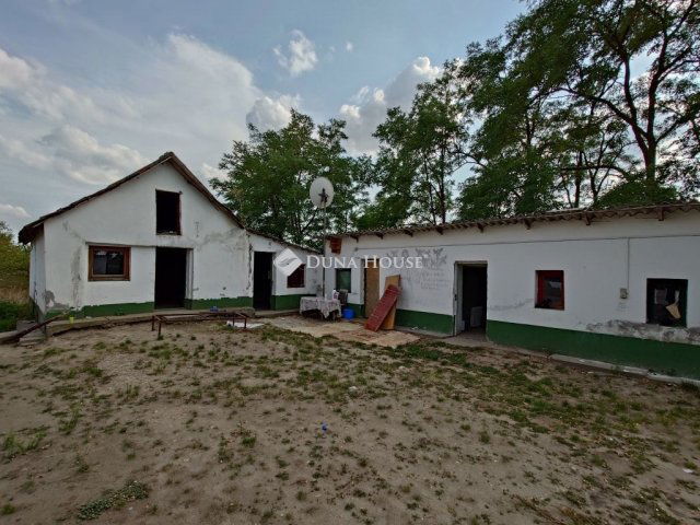 Eladó mezogazdasagi ingatlan, Kecskeméten 15.9 M Ft, 1 szobás