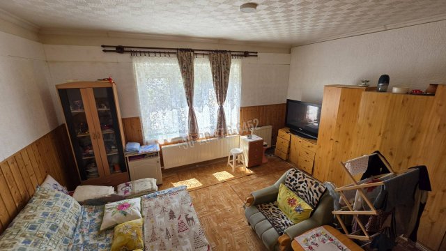 Eladó téglalakás, Táton 34.9 M Ft, 2 szobás