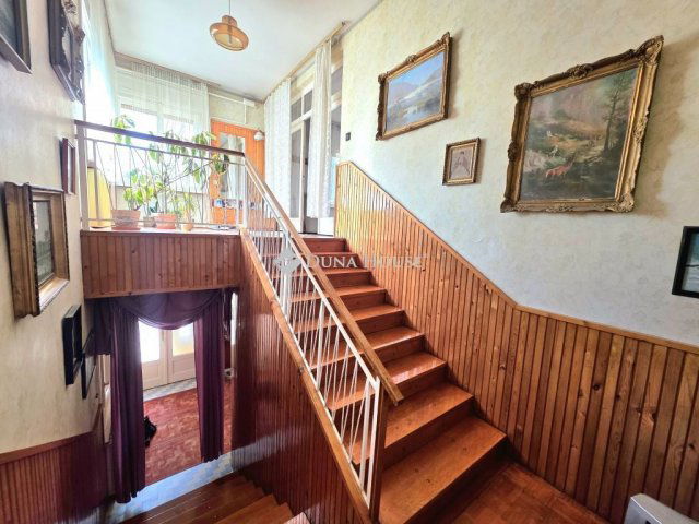 Eladó családi ház, Pilisen 165 M Ft, 5 szobás