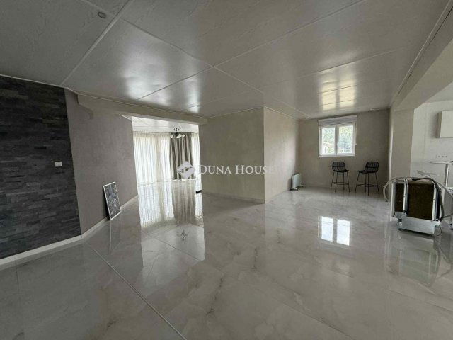 Eladó családi ház, Tiszaroffon 86 M Ft, 3 szobás