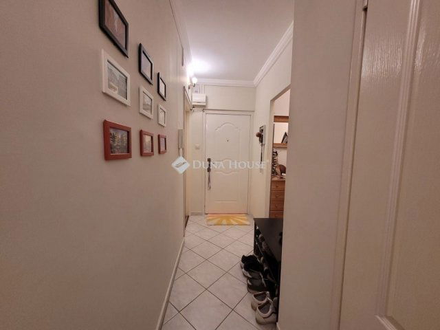 Eladó panellakás, Budapesten, XV. kerületben 79.9 M Ft, 3 szobás