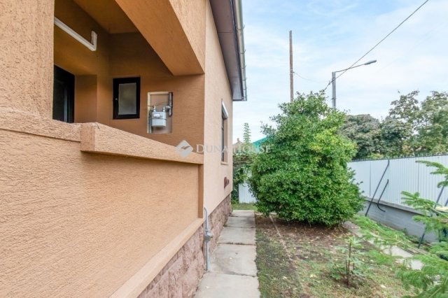 Eladó családi ház, Budapesten, XVIII. kerületben 104.9 M Ft