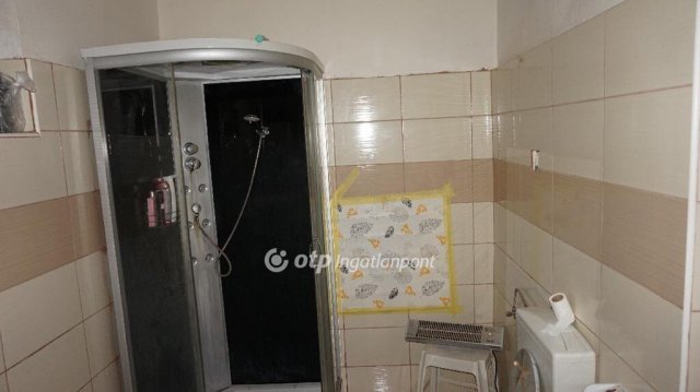 Eladó családi ház, Csányon 25 M Ft, 3 szobás