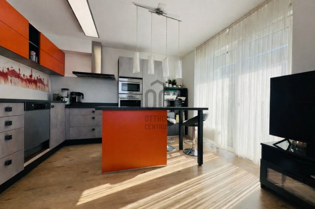 Eladó téglalakás, Budapesten, IX. kerületben, Vágóhíd utcában