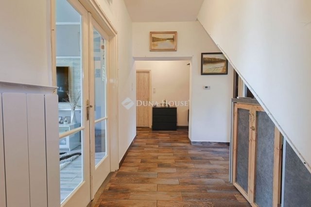 Eladó családi ház, Budapesten, XVI. kerületben 154.99 M Ft