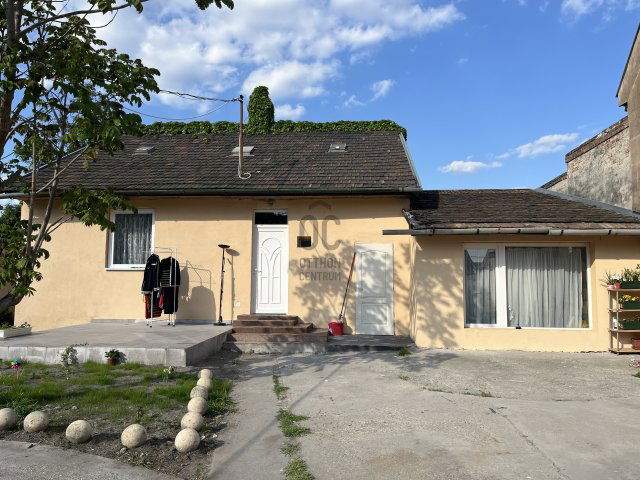 Eladó családi ház, Budapesten, XX. kerületben 179.99 M Ft