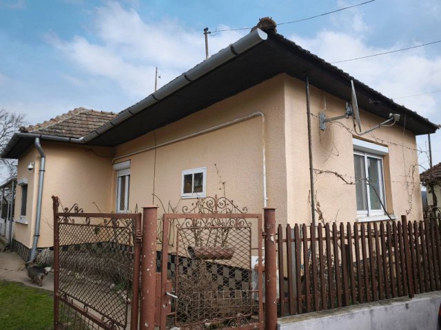 Eladó családi ház, Bódvaszilason 16.99 M Ft, 3 szobás