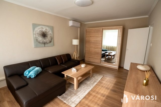 Kiadó panellakás, albérlet, Békéscsabán 150 E Ft / hó