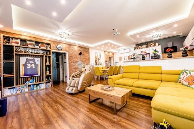 Eladó ikerház, Debrecenben 349 M Ft, 5 szobás