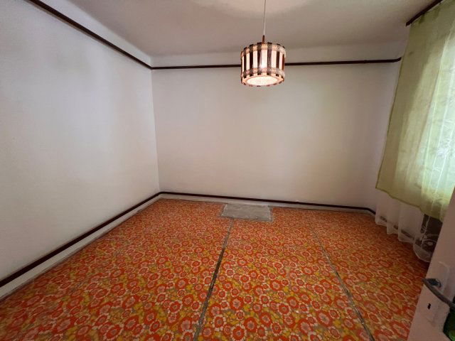 Eladó családi ház, Sényőn 26.9 M Ft, 3 szobás
