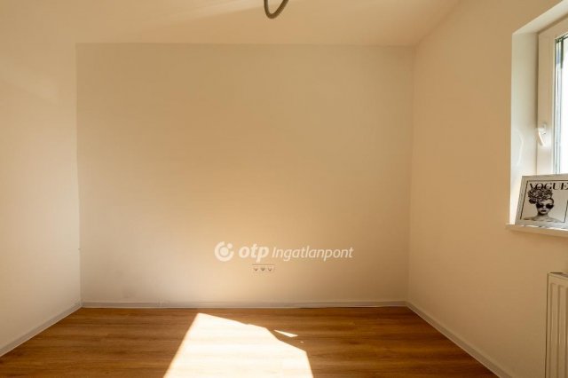 Eladó családi ház, Fóton 99.9 M Ft, 3+2 szobás