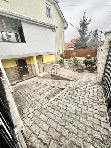Eladó ikerház, Albertirsán 95 M Ft, 6 szobás