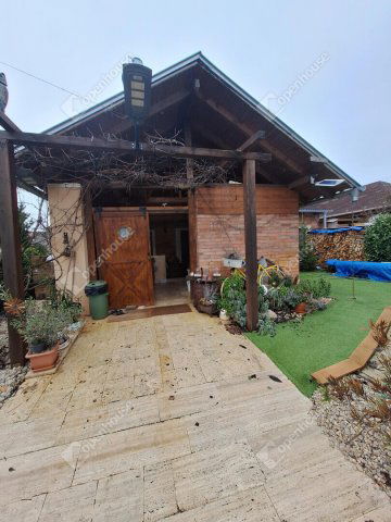 Eladó családi ház, Fonyódon 97.9 M Ft, 3 szobás