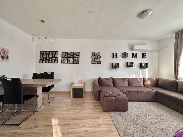 Eladó családi ház, Szombathelyen 75 M Ft, 4 szobás