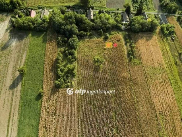 Eladó telek, Előszálláson 20 M Ft / költözzbe.hu