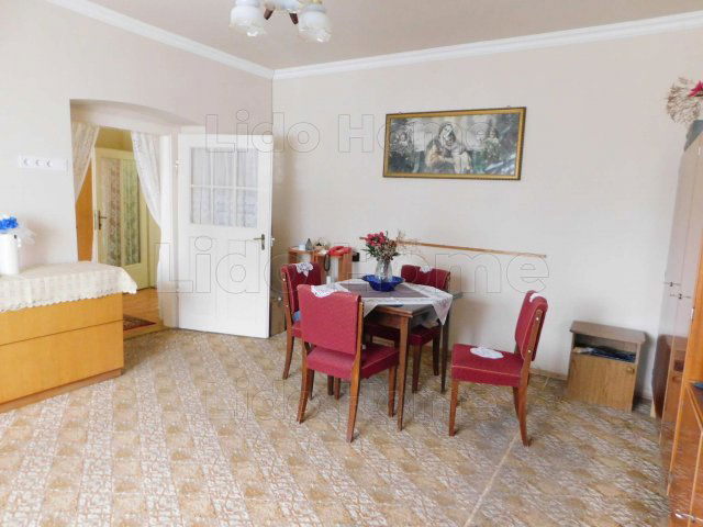 Eladó családi ház, Dombóváron 17.5 M Ft, 2 szobás