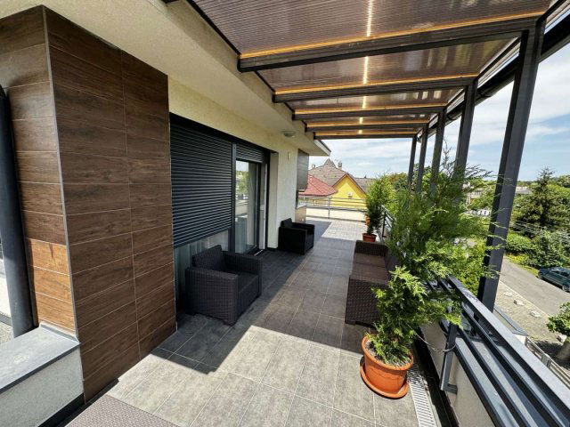 Kiadó téglalakás, albérlet, Debrecenben 550 E Ft / hó, 3 szobás