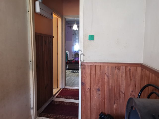 Eladó családi ház, Tiszaviden 9.9 M Ft, 3 szobás